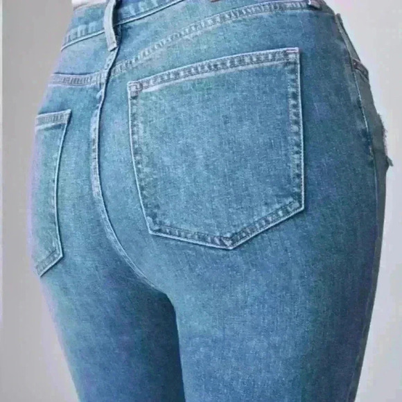 Aritzia Denim  Forum‎ The Yoko High Rise Slim Blue size 28 - Picture 5 of 12